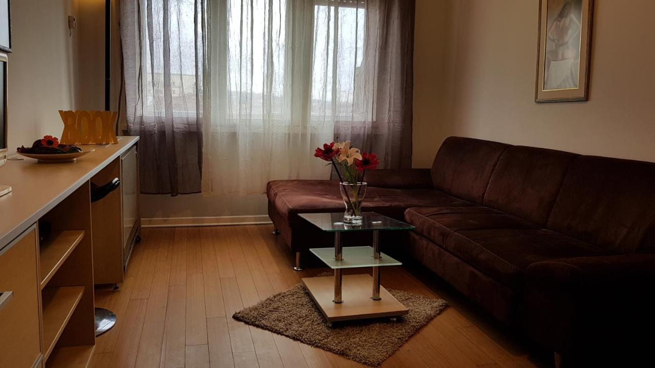 Downtown Belgrade Hostel And Apartments מראה חיצוני תמונה